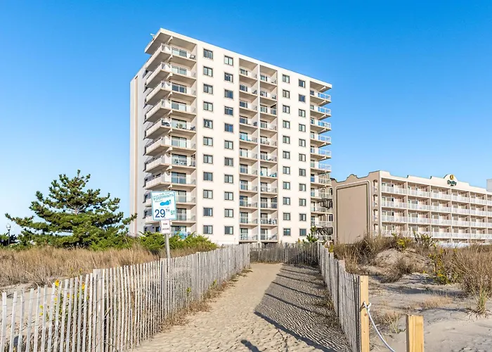 Oceanfront 2 Bedroom Modern Beach Condo W Pool