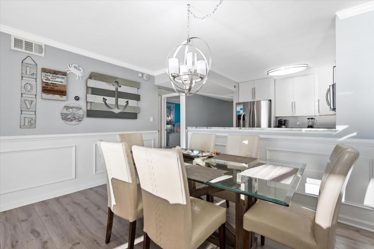 Oceanfront 2 Bedroom Modern W Pool