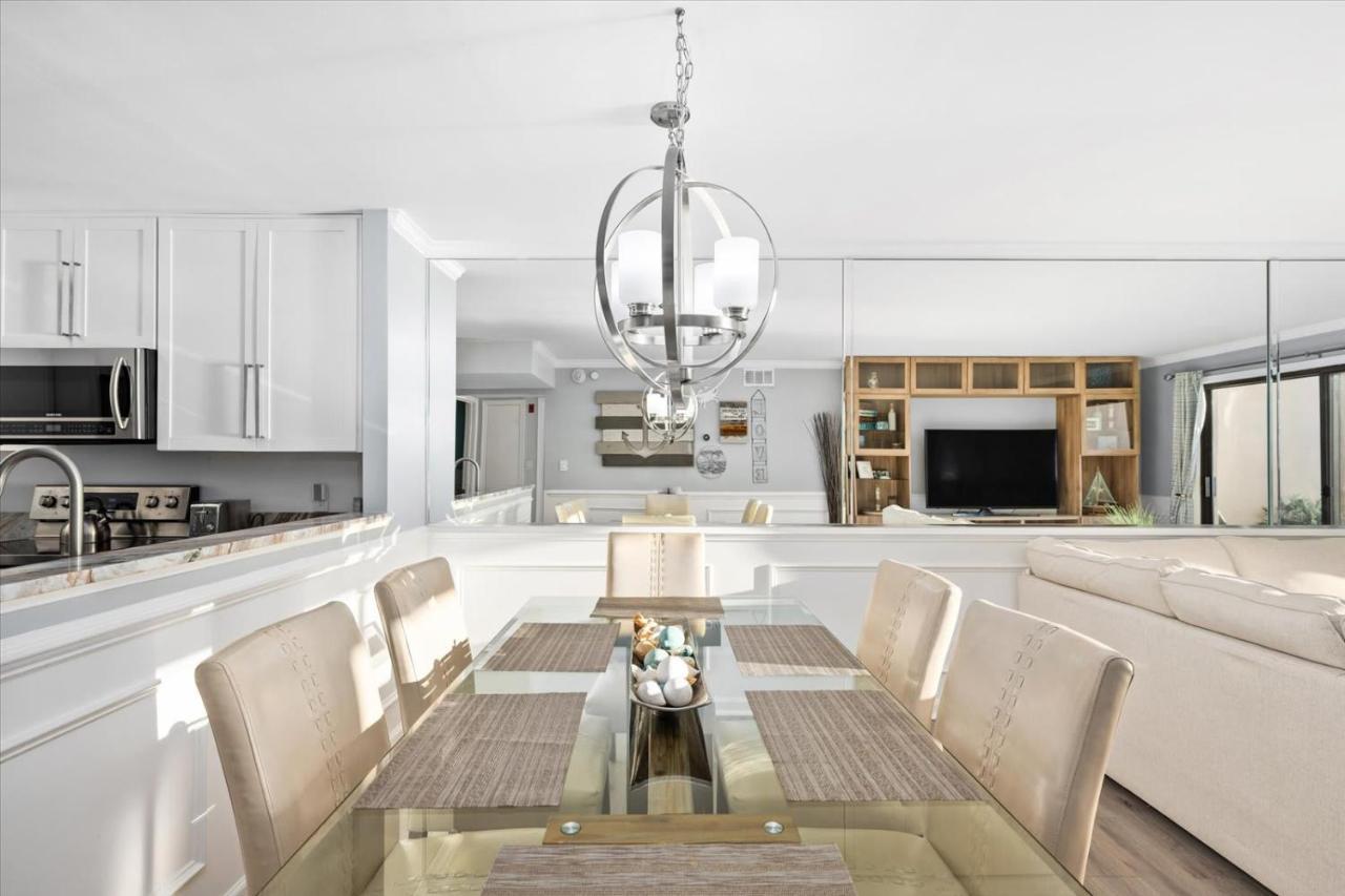 Ferienhaus Oceanfront 2 Bedroom Modern W Pool