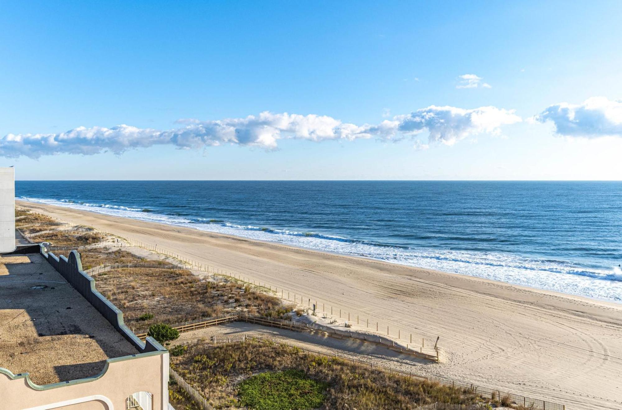 Ferienhaus Oceanfront 2 Bedroom Modern W Pool